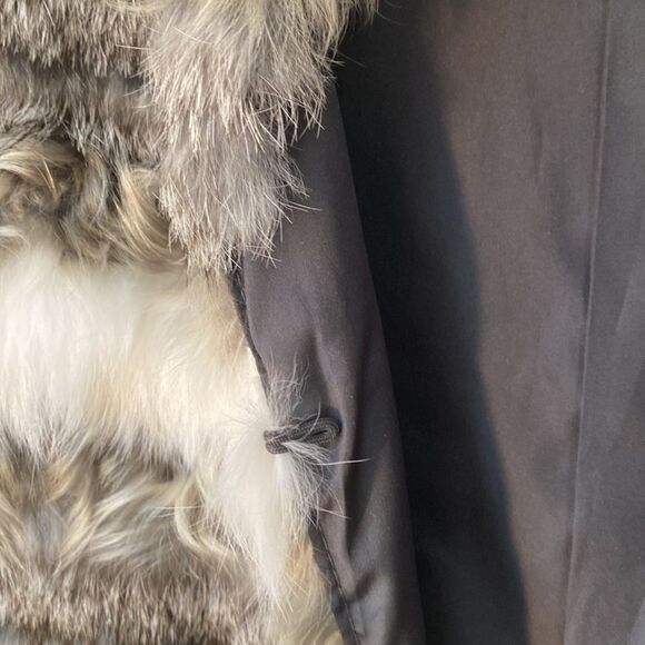 Mitchies vest grey and white rabbit fur small - Picture 4 of 5